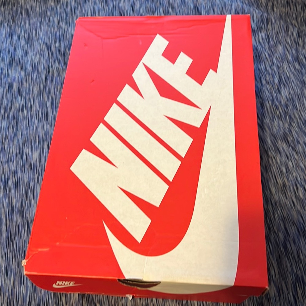 AirMax 2 light